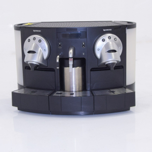 Кофемашина Nespresso
