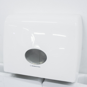 Диспенсер для туалетной бумаги в рулонах Kimberly-Clark (Восстановленное)